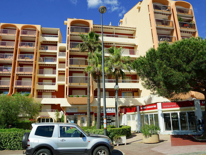 Apartment Le Capitole.7 Frejus Exterior photo